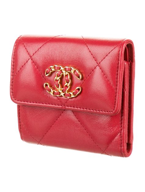 chanel small red wallet